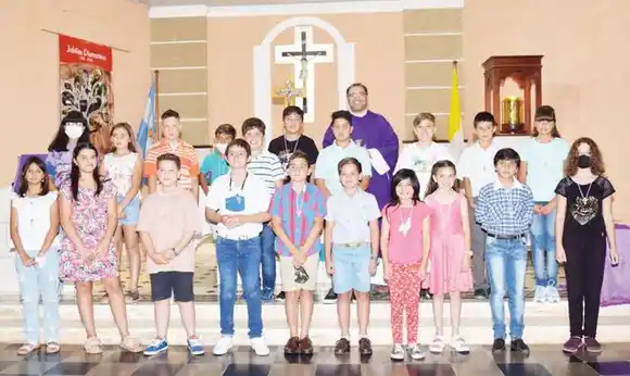 20 NI�OS RECIBIRÁN SU PRIMERA COMUNI�N