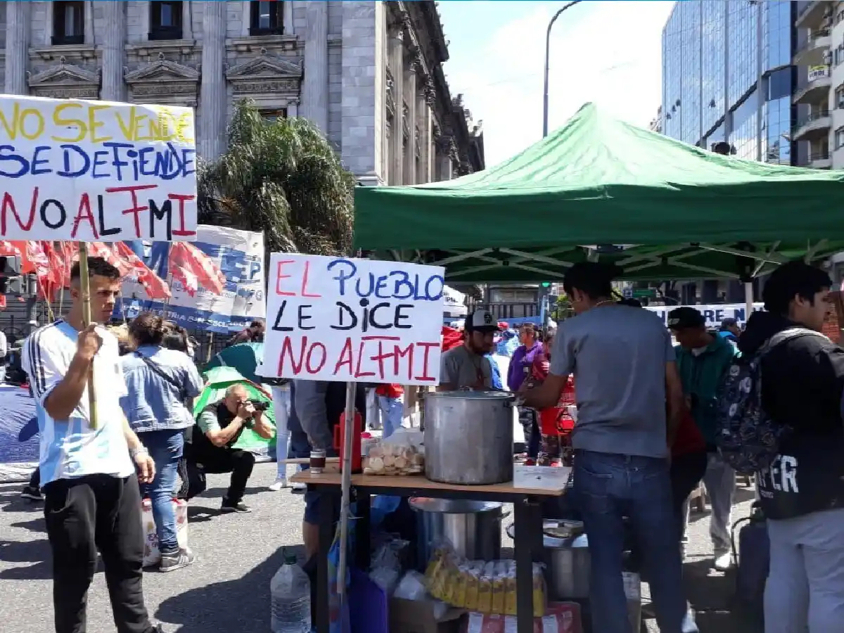 Organizaciones sociales anunciaron movilización y posible acampe de 72 horas