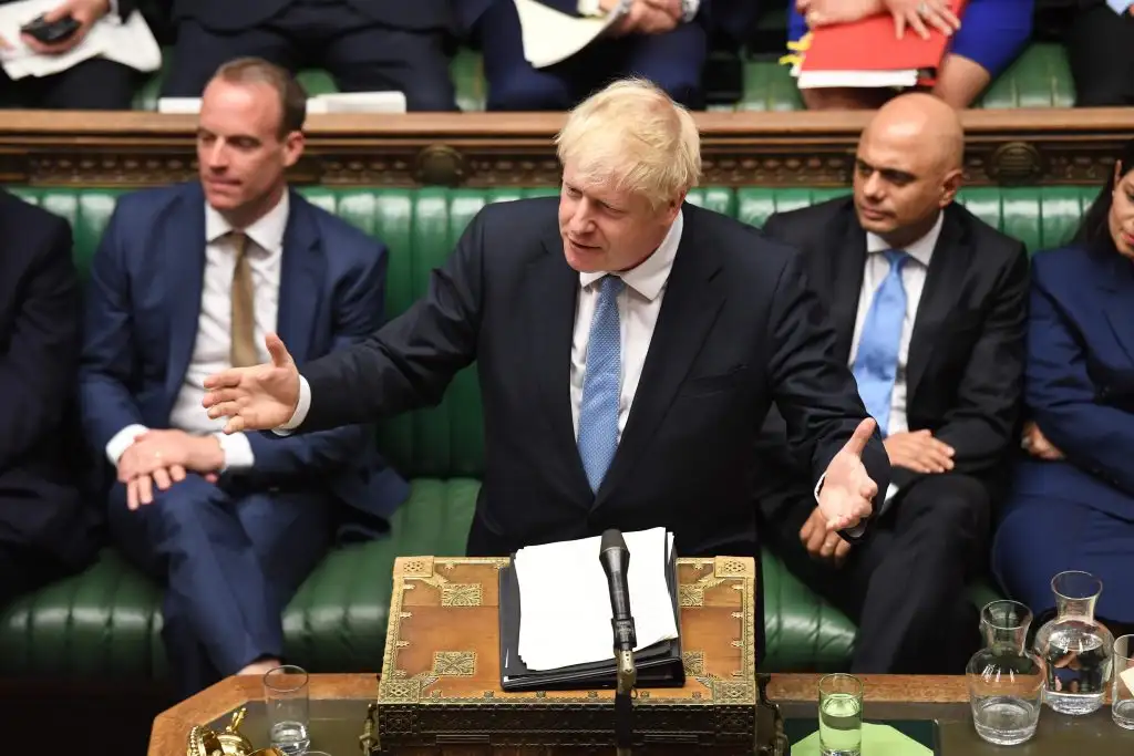 Boris Johnson prometió a los británicos una edad dorada y firmeza en la agenda del Brexit