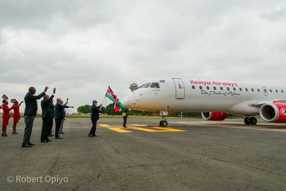 Kenya Airways reinicia operaciones con sus Embraer E190