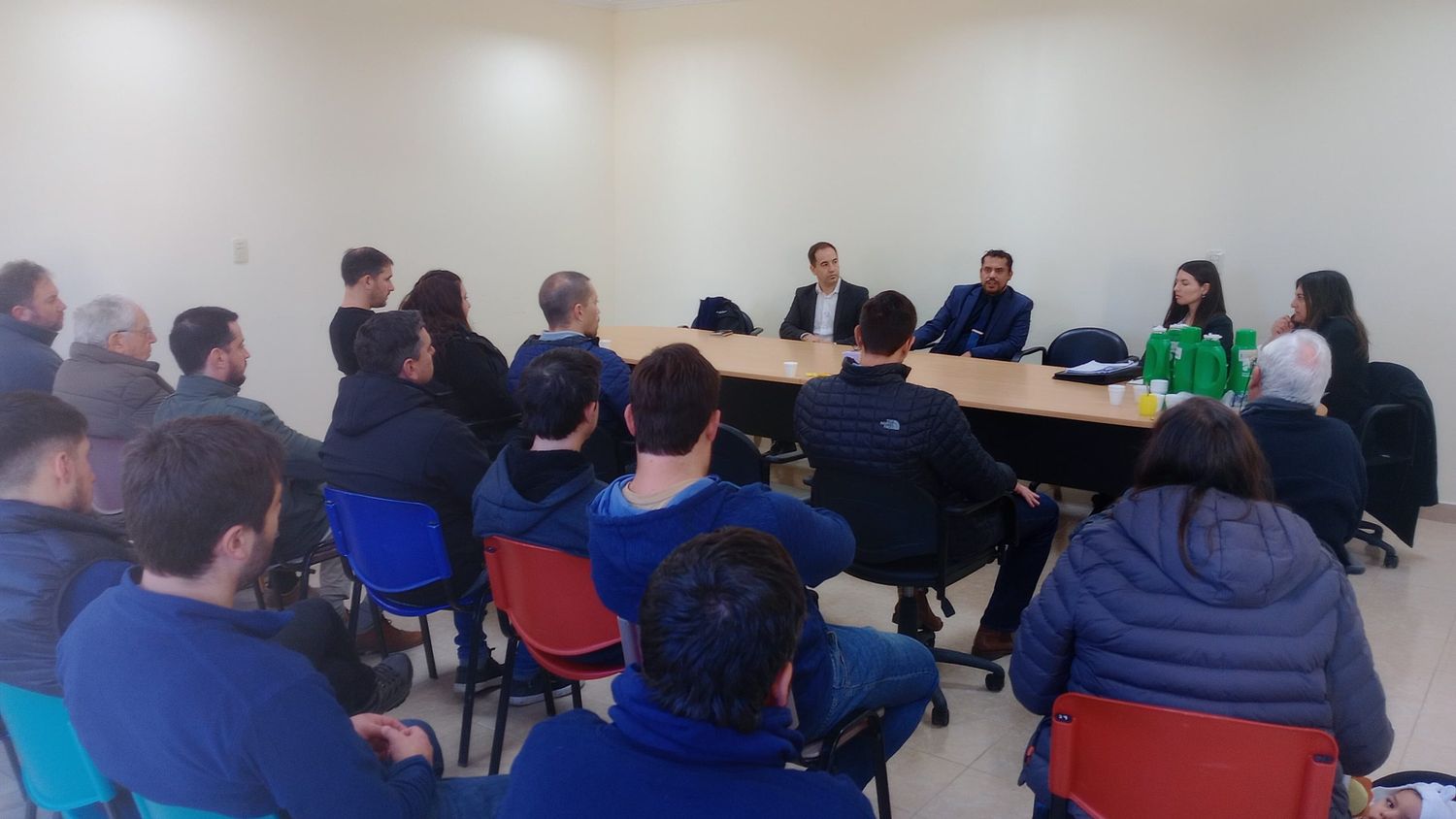 Encuentro con Banco Provincia en el Parque Industrial