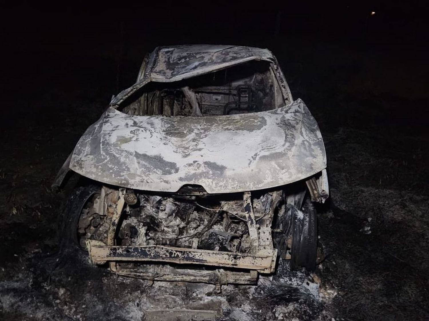 Accidente fatal en la Ruta 74: un tandilense murió calcinado dentro de su auto