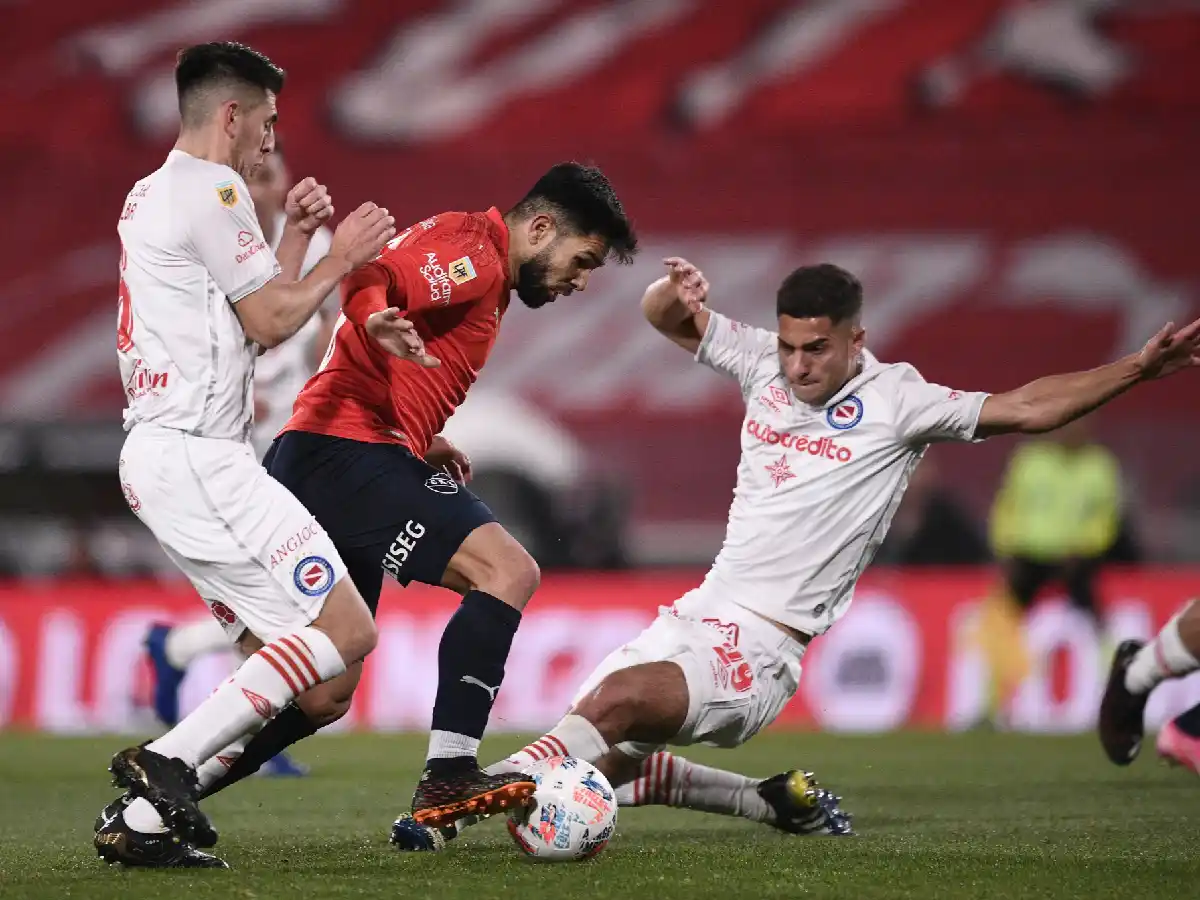 El “Rojo” generó más, pero no pudo con Argentinos