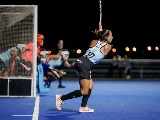 Brisa Bruggesser, durante los amistosos que se disputaron en Uruguay.