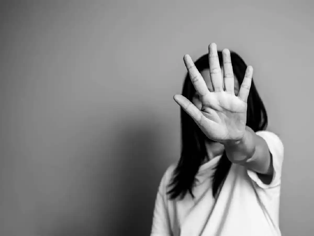 Durante la cuarentena crecieron 18% las llamadas al 144 por violencia de género