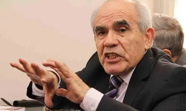 Marcelo Brito.