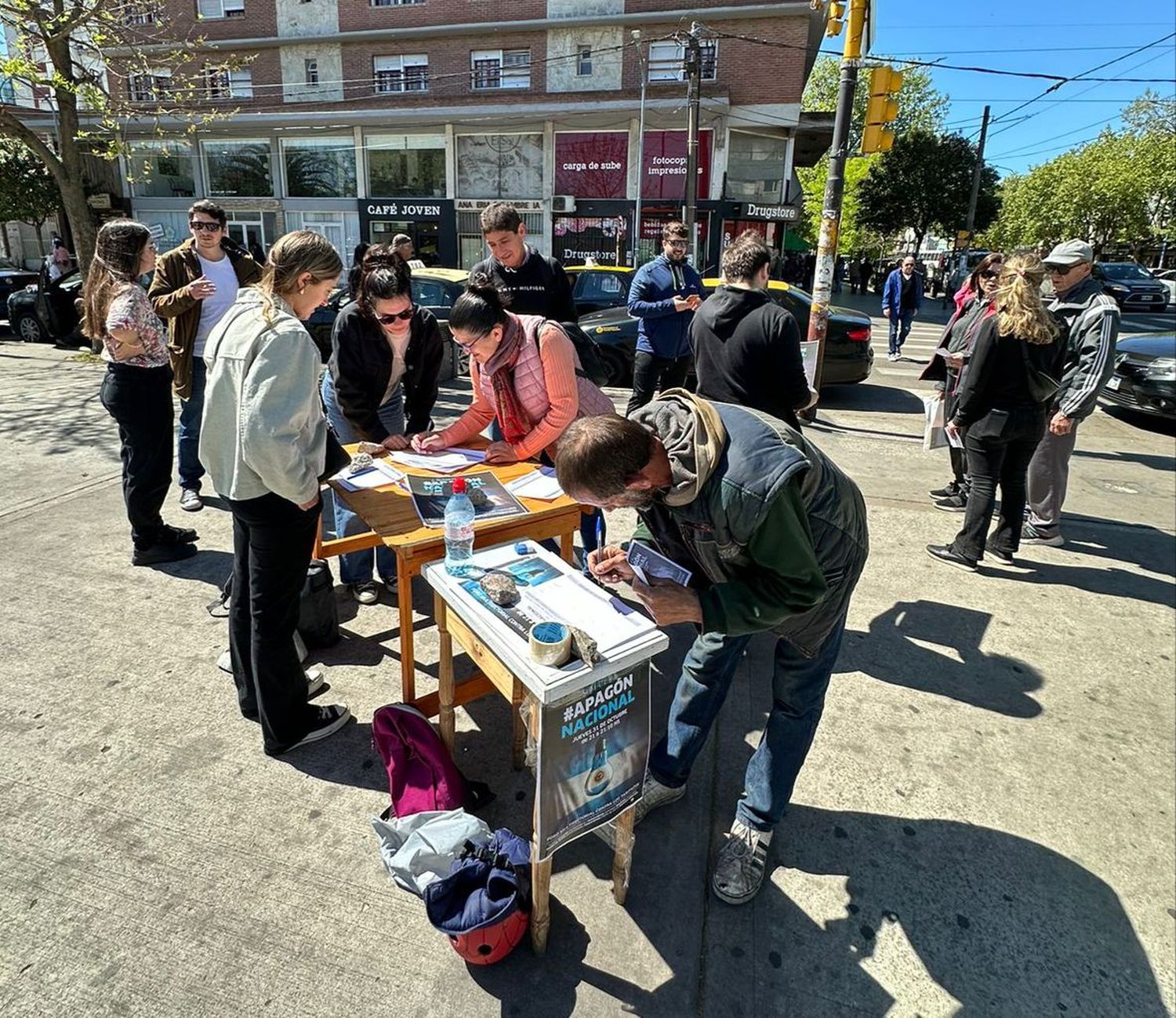 Apagón contra la suba de tarifas: “Que el Ministerio de Economía escuche la voz de los vecinos”