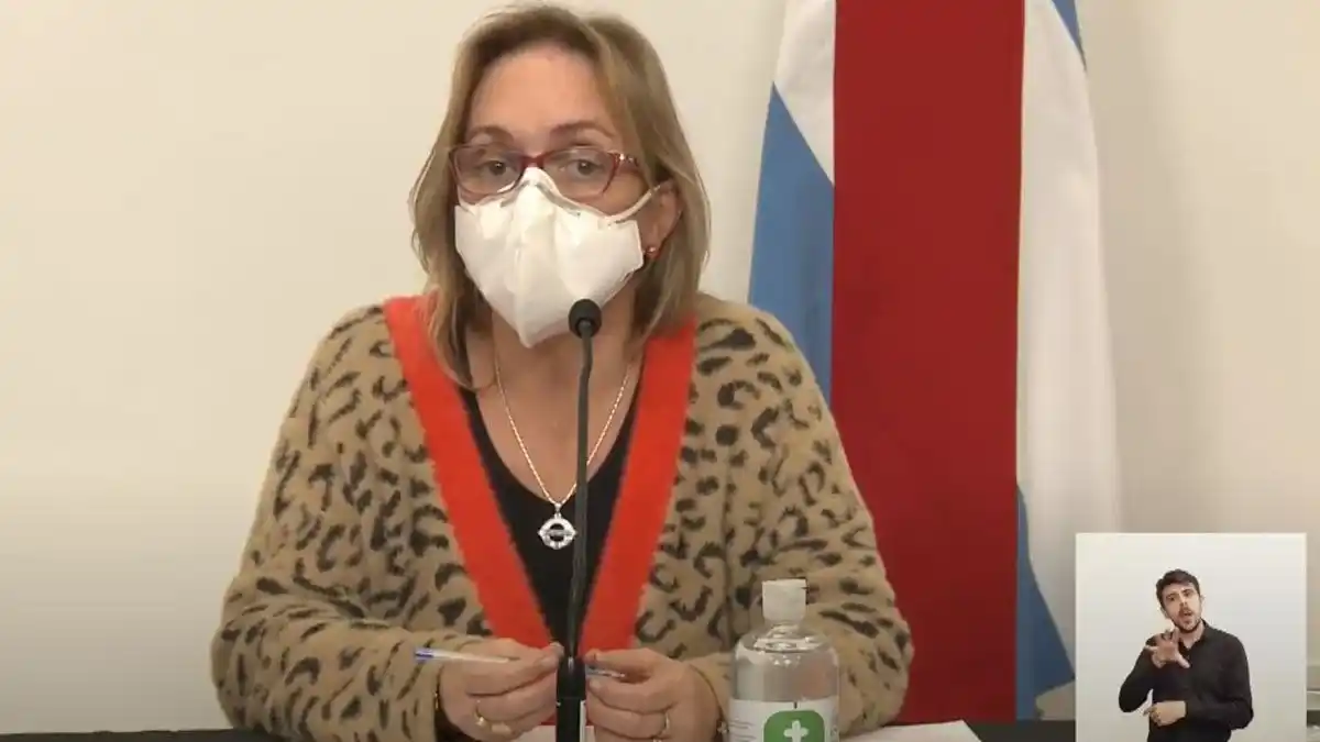 "El número de ocupación de camas asciende exponencialmente", alertó Reh