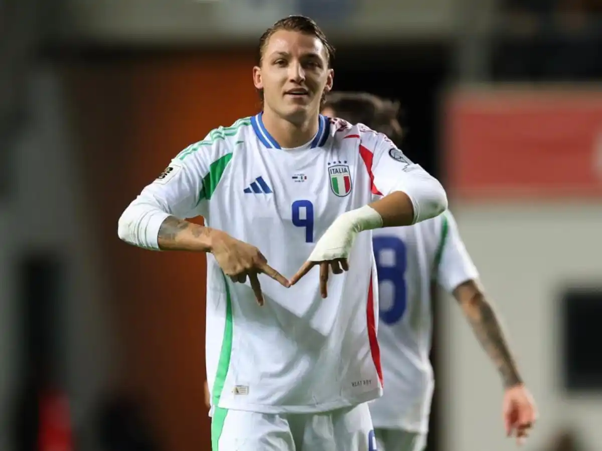 Mateo Retegui busca con Italia sellar su clasificación al Mundial 2026.