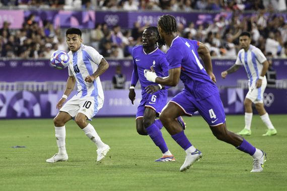 Argentina no pudo remontar el gol tempranero de Francia
