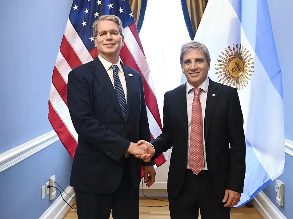 El ministro de Economía, Luis Caputo, se reunió en Washington con el secretario del Tesoro de los Estados Unidos, Scott Bessent.
