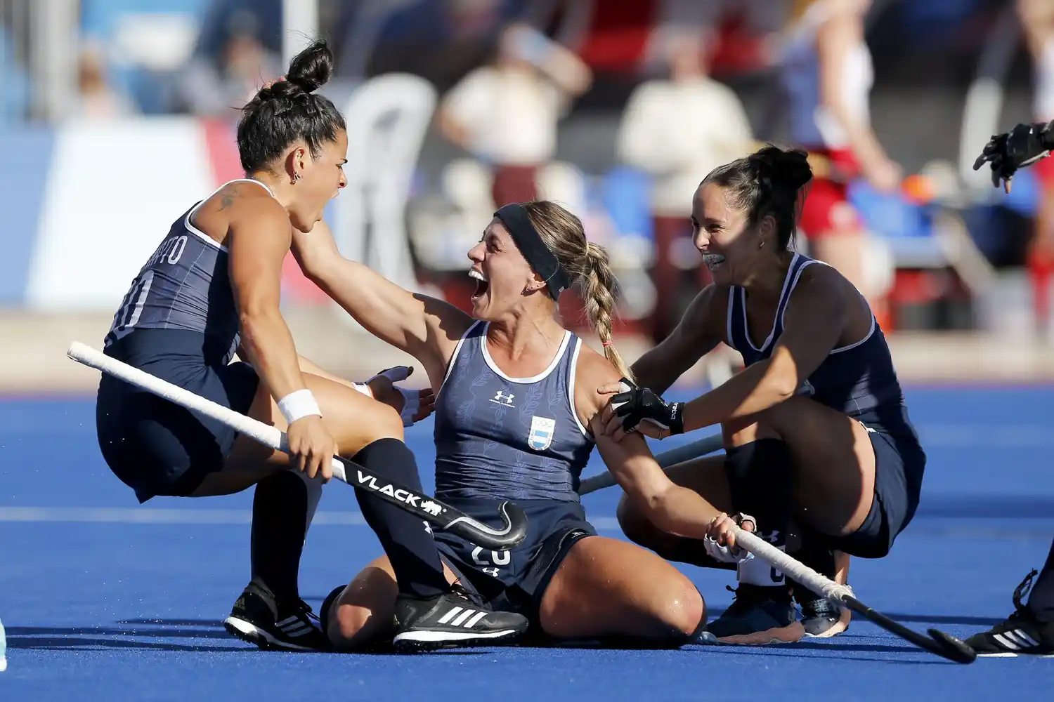 Las Leonas golearon a Canadá  y se instalaron en la final por el oro