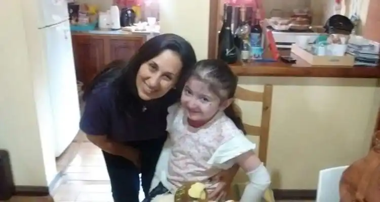 Sampedrinos en campaña para ayudar  a niños con “piel de mariposa”