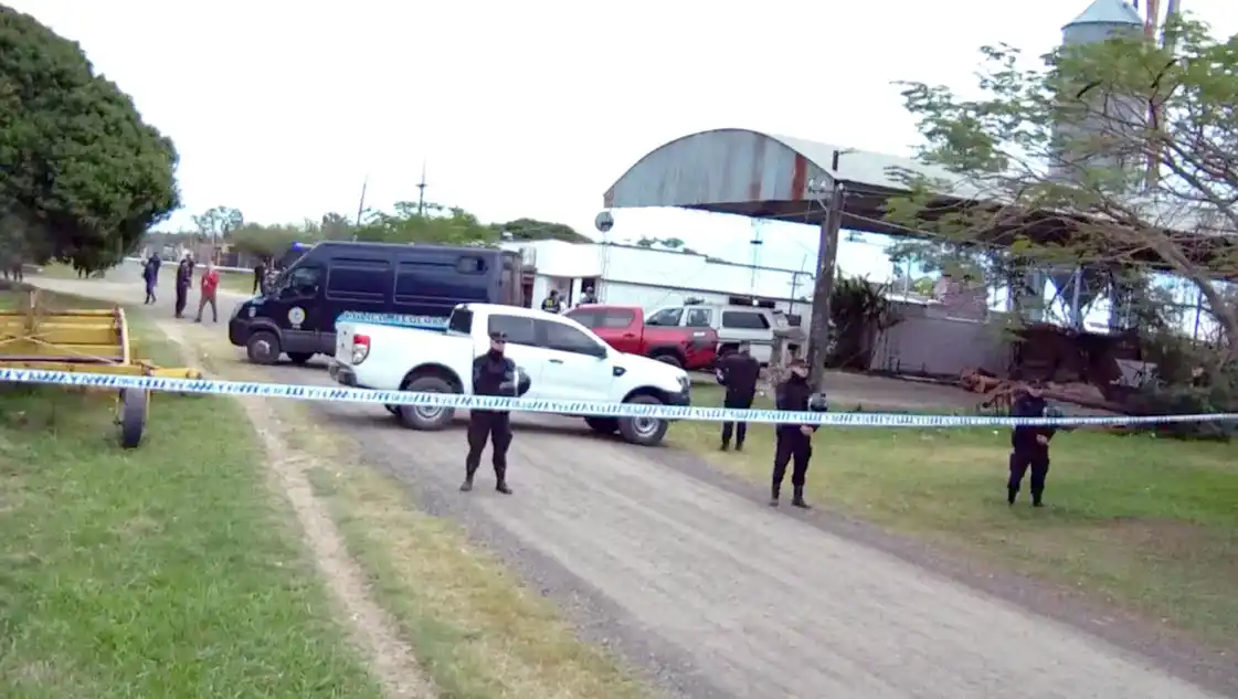 Loan: la Policía allana la casa de Pérez y Caillava y realiza operativos en el cementerio de 9 de Julio