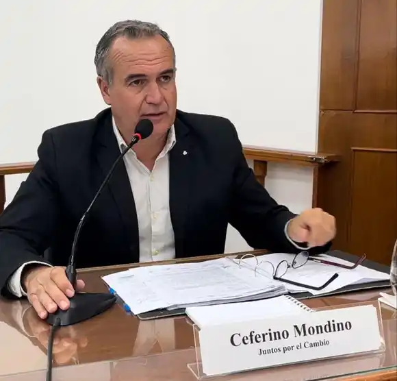 Concejal Mondino solicita reforma integral del Parque Villa Podio