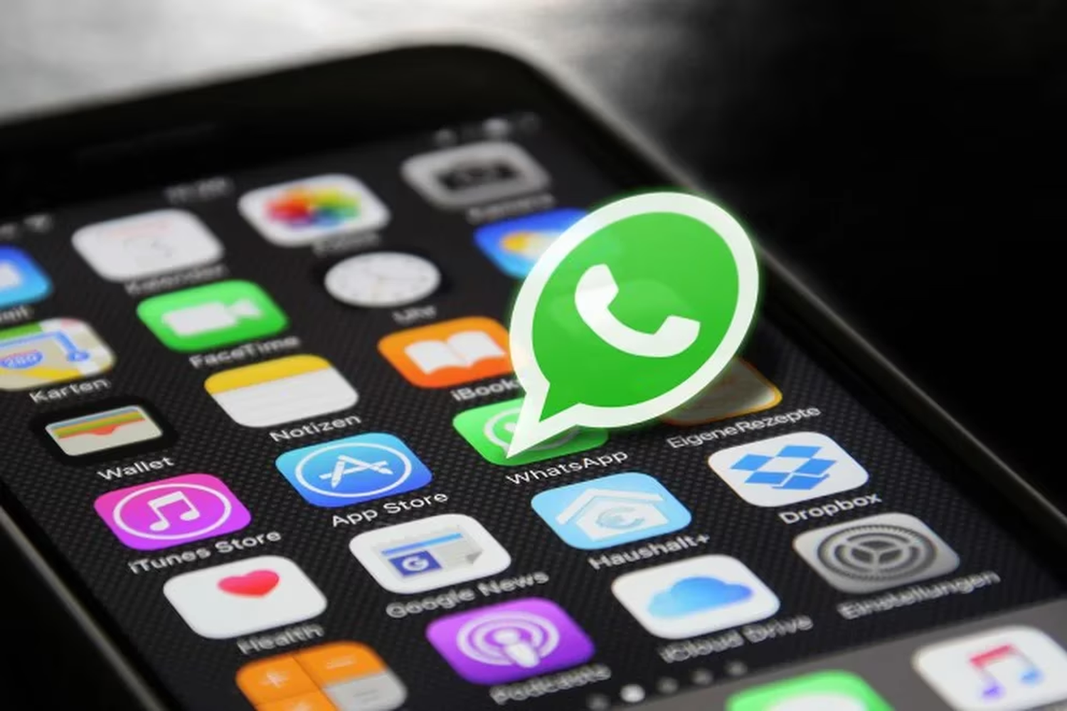 Más de 30 celulares quedarán sin WhatsApp en noviembre