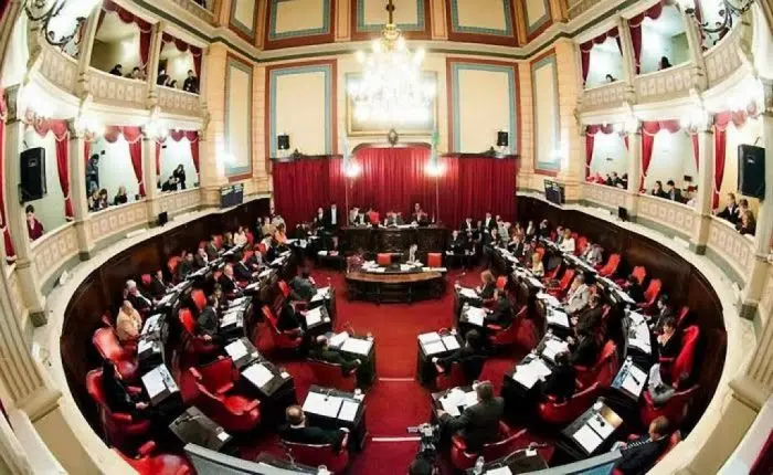 Buscan recortar un beneficio a los jueces bonaerenses investigados