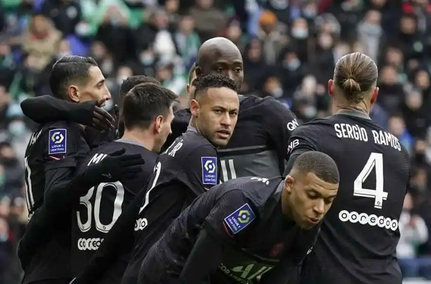 Con tres asistencias de Messi y un gol de Di María, el PSG ganó y es más líder que nunca en Francia