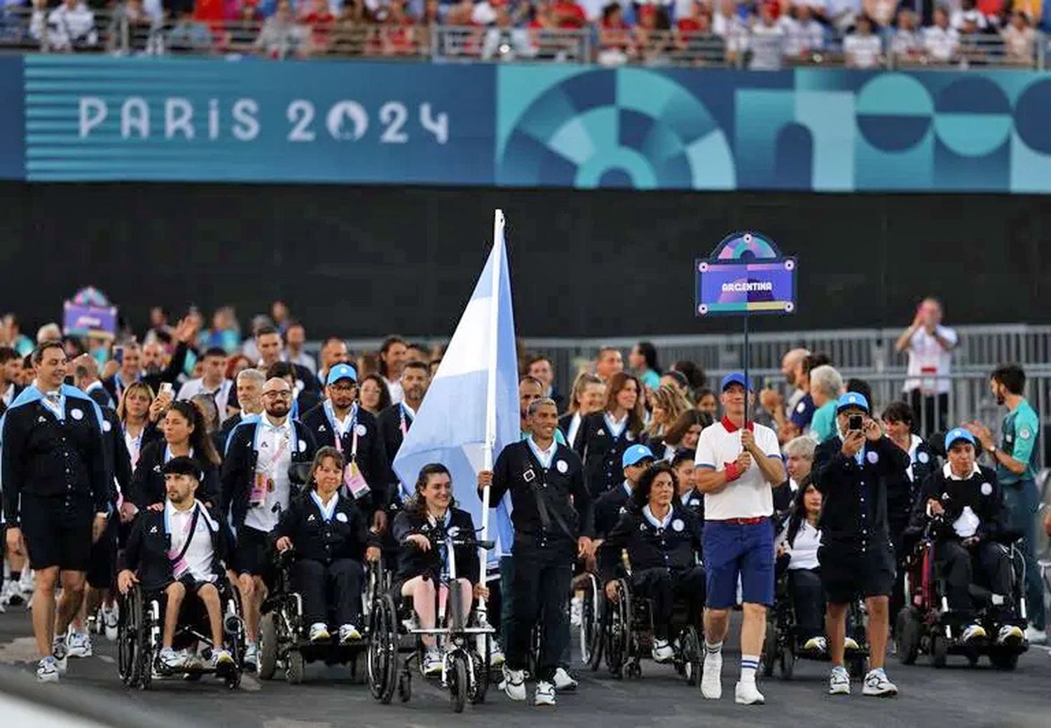 El emotivo momento que vivió Ruíz Díaz y la delegación argentina en la apertura de los Juegos Paralímpicos