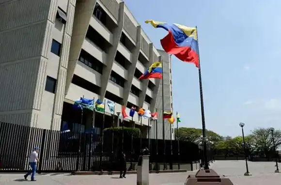 TSJ de Maduro declara procedente solicitar a EE.UU. extradición de Simonovis
