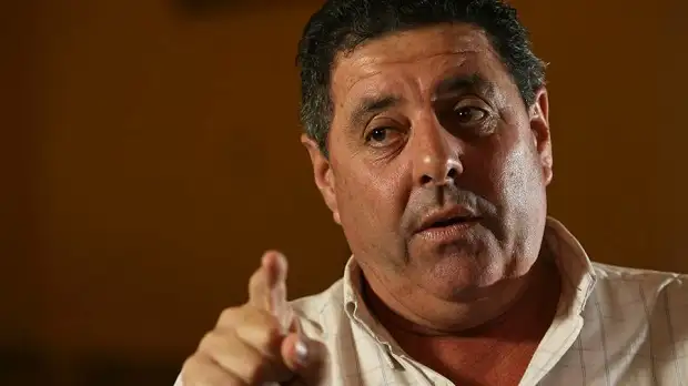 “Tenemos que agrupar al campo y la industria”