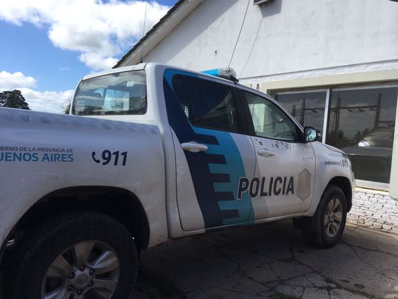 Es remisera, se le quedó el auto en Tablas y cuando lo fue a buscar se lo habían prendido fuego