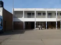 Terror en una escuela de Rosario: un alumno fue armado y huyó a los tiros