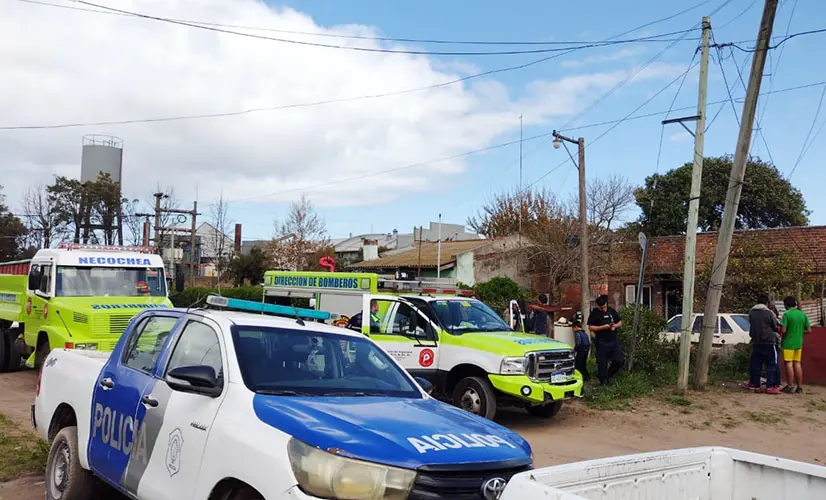 El fuego dañó la habitación de una casa en barrio Norte