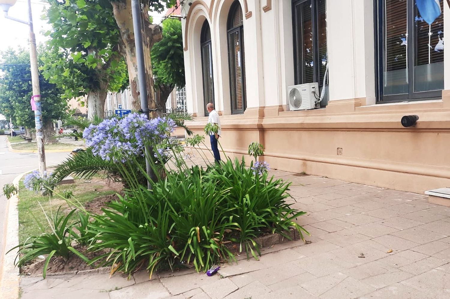 El Municipio no pagó los aguinaldos y crece la tensión con los sindicatos