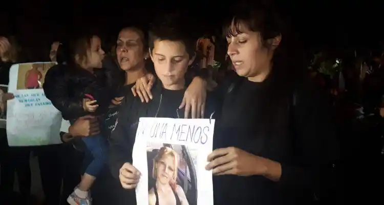 Peña a beneficio de Emerson este sábado