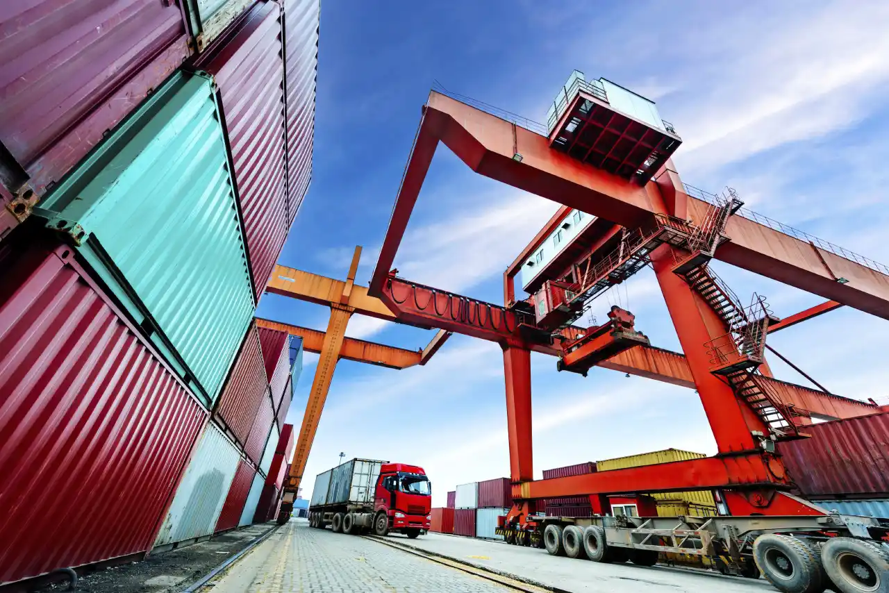 Pymes podrán exportar a través de servicios de courriers por hasta 600 mil dólares al año