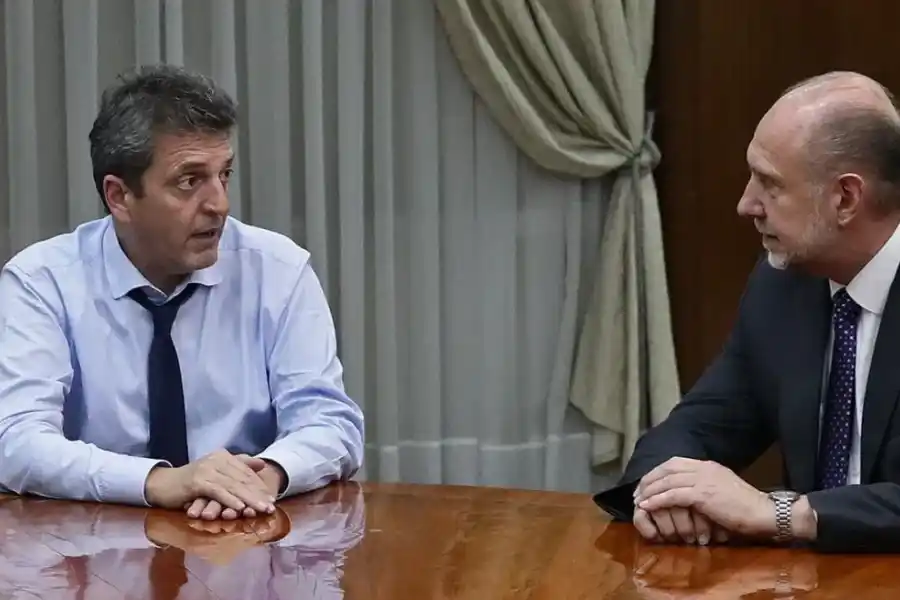 Deuda histórica de Nación con Santa Fe: Omar Perotti se reunió con Sergio Massa y esta semana llegan los títulos