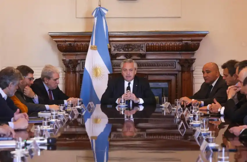 El Presidente convocó a distintos sectores a una reunión contra los "discursos de odio"