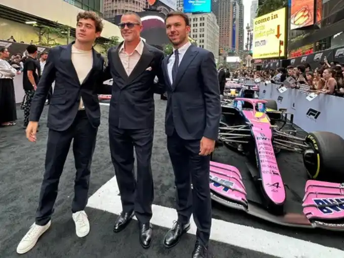 Franco Colapinto, Brad Pitt y Pierre Gasly, en el estreno del filme.