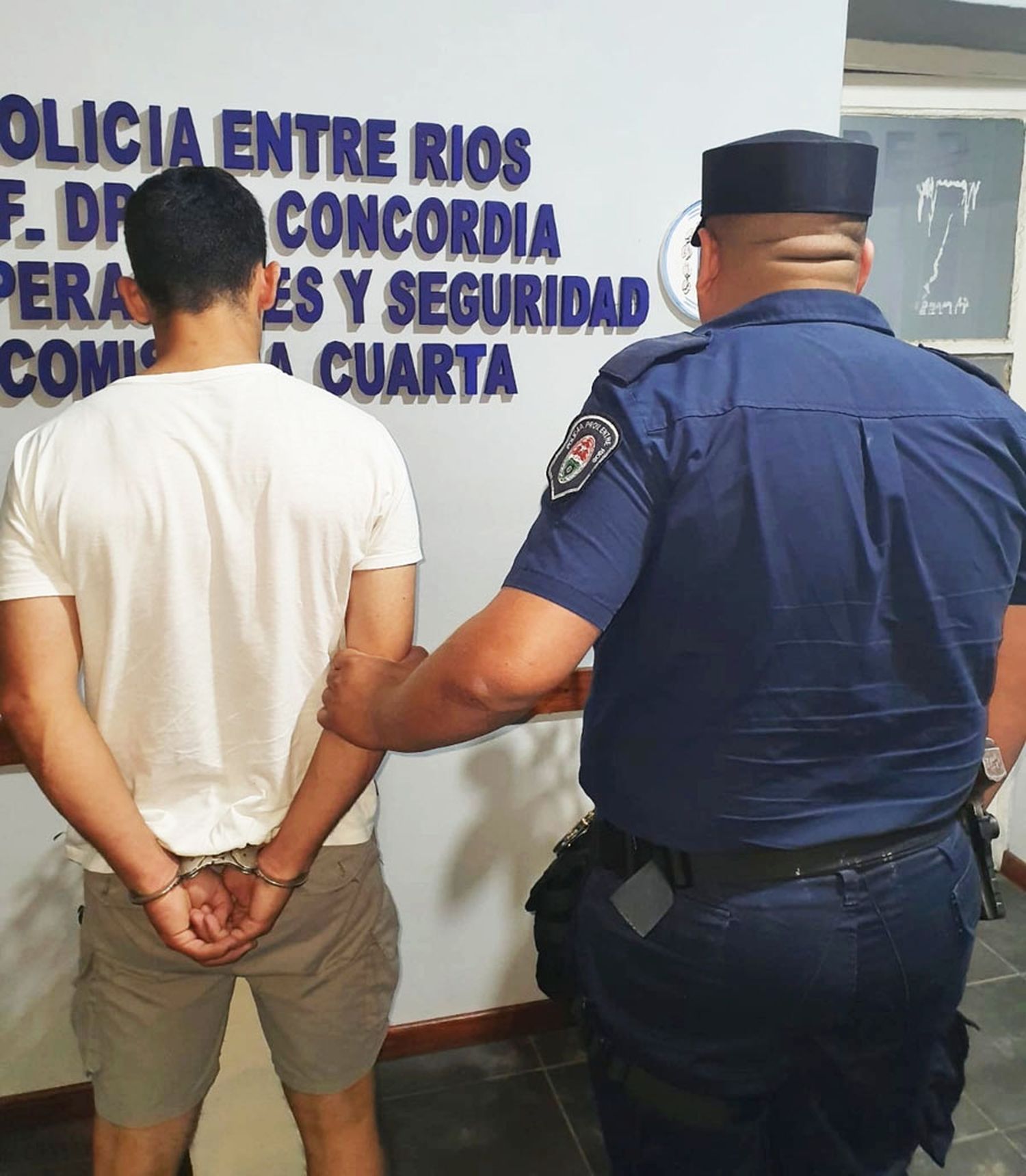 Detuvieron a un joven uruguayo por agredir a un automovilista local