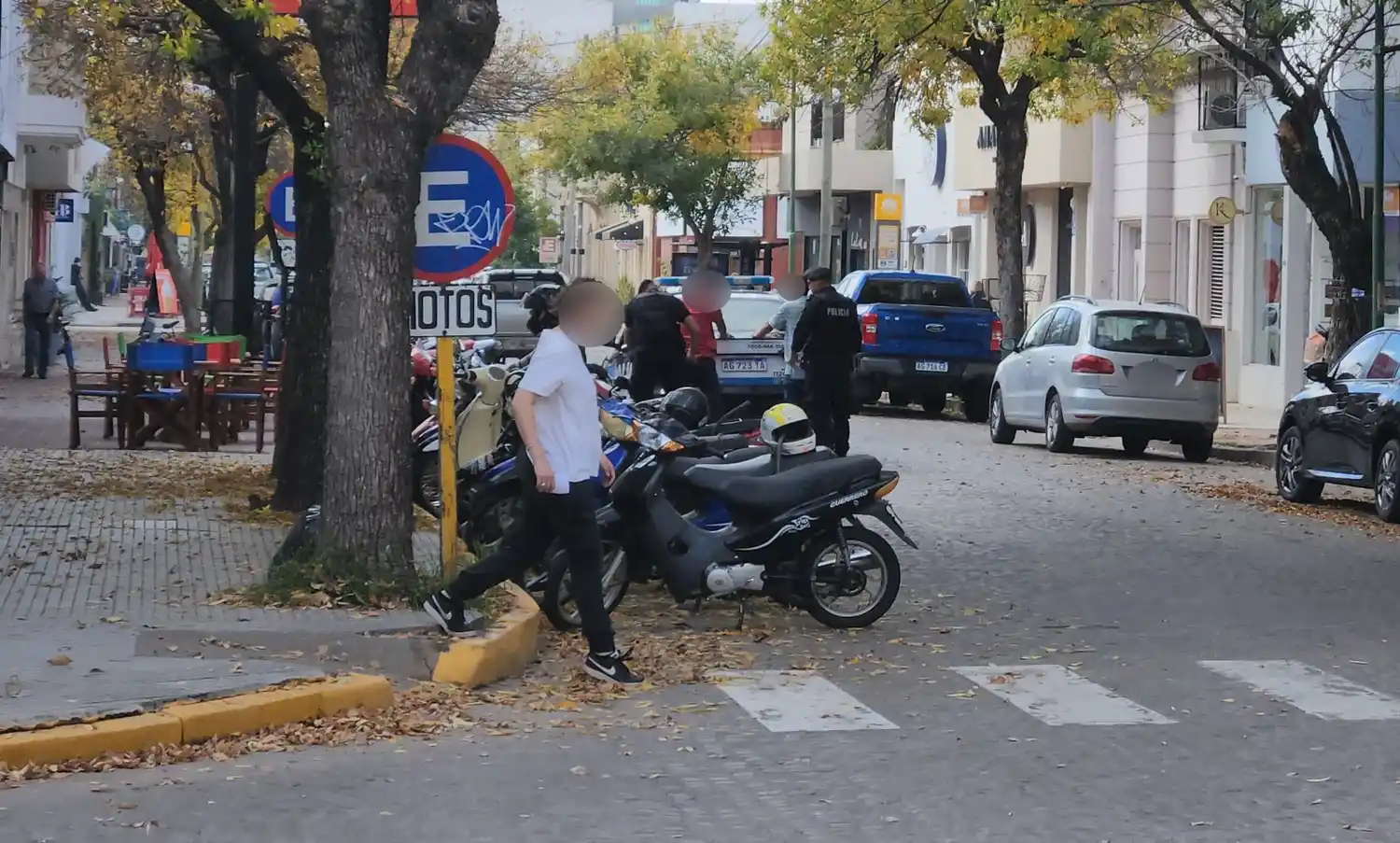 Incidentes en calle Belgrano | Crédito: RADIO RAFAELA