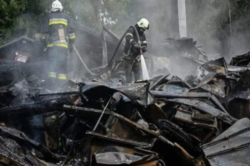 En último día del año: al menos un muerto tras nuevos bombardeos en Ucrania