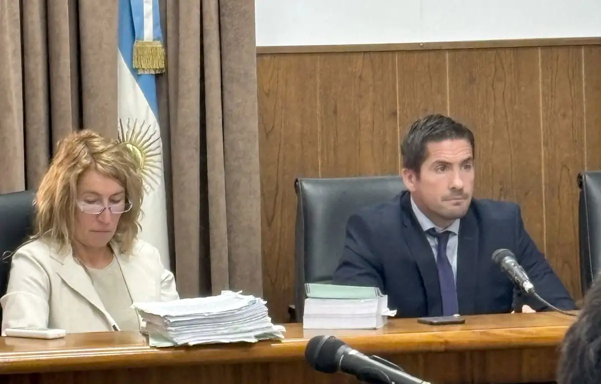 Jueces. Luciana Irigoyen Testa y Nicolás Lamberti, Ernesto Juliano participó de manera virtual