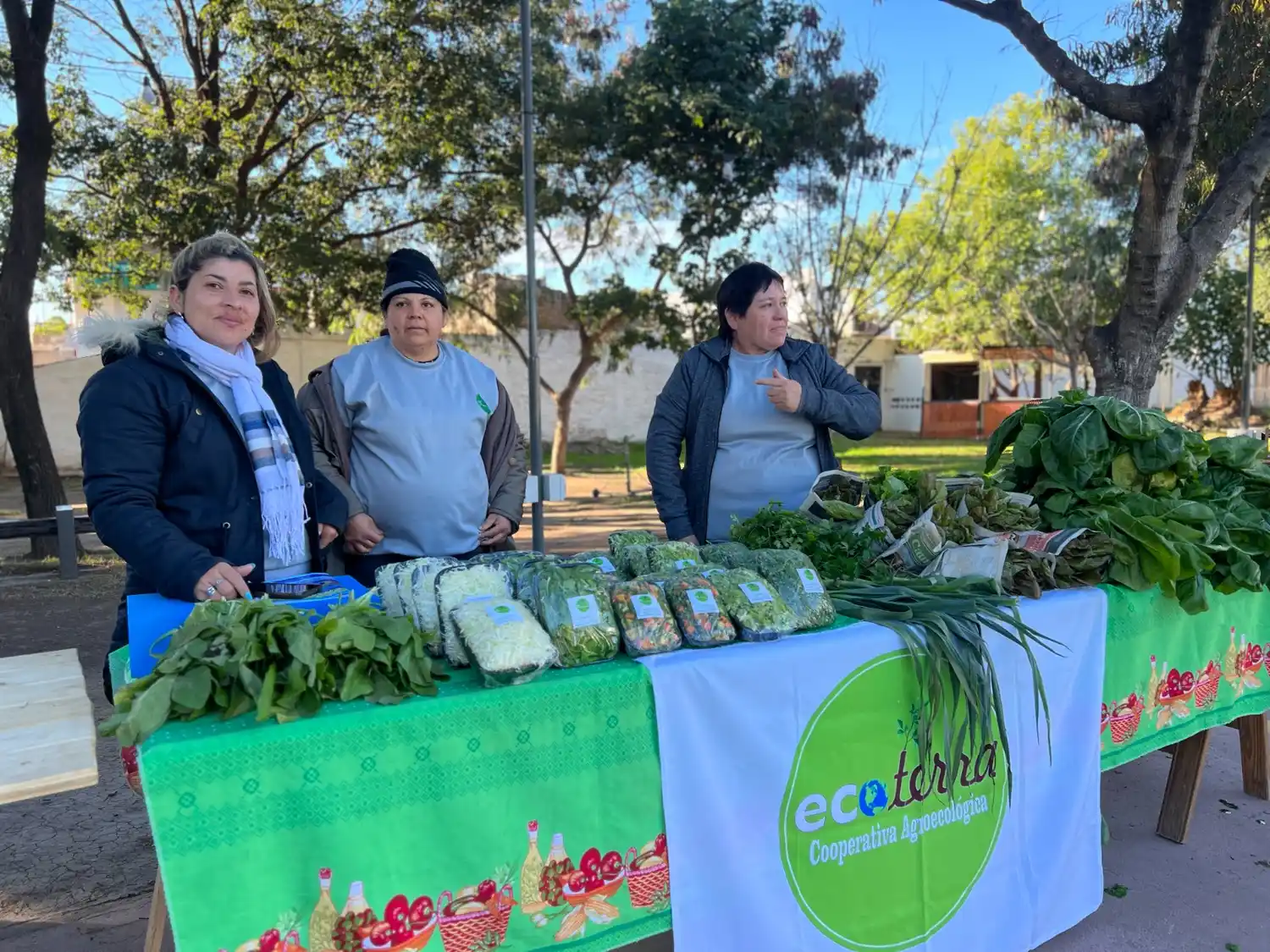 Las ferias de Ecoterra, donde la cooperativa vende sus productos hortícolas