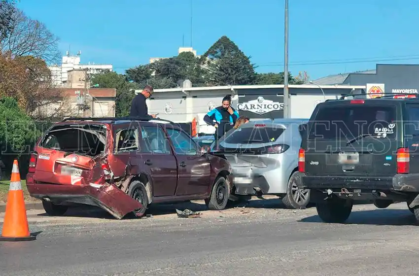 Otro choque de viernes