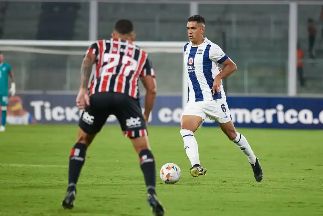 La "T" consiguió una trabajosa victoria