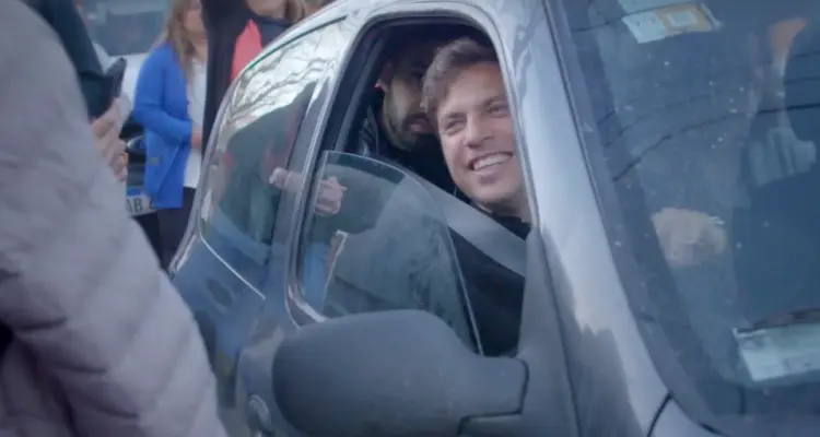 Axel Kicillof estrenó spot de campaña con una canción de Piero y una imagen de San Pedro