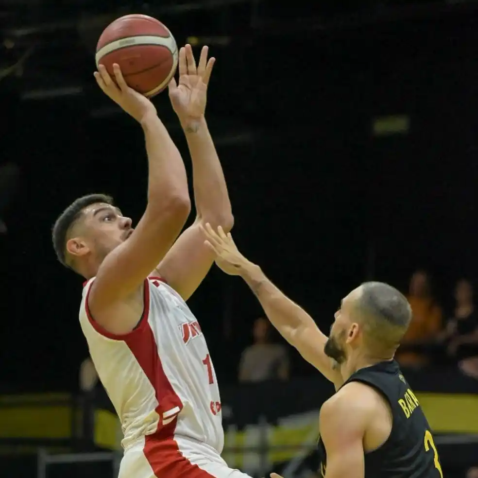 Emiliano Basabe - Unión de Santa Fe