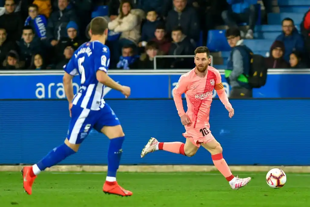 Barcelona dio un paso casi decisivo hacia el título