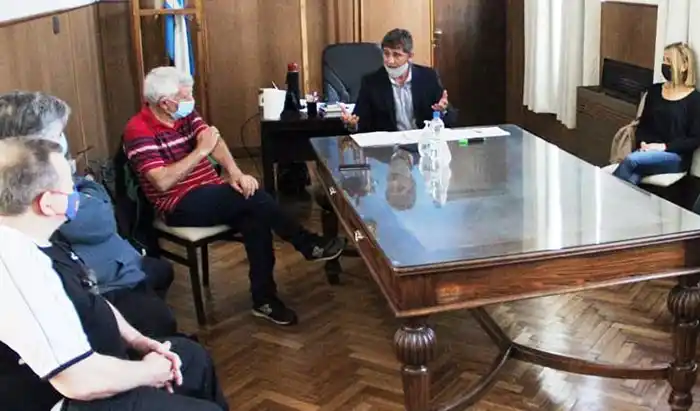 Acordaron aumento del 15%  para los municipales en Lobería