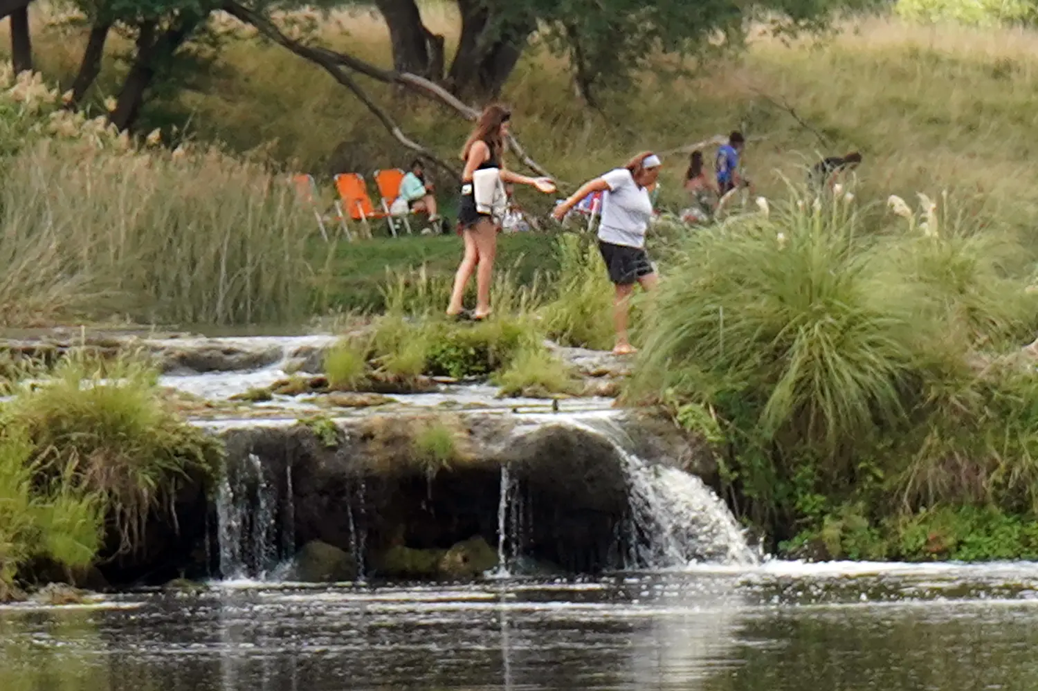 El paisaje del río Quequén sigue siendo un atractivo para los visitantes