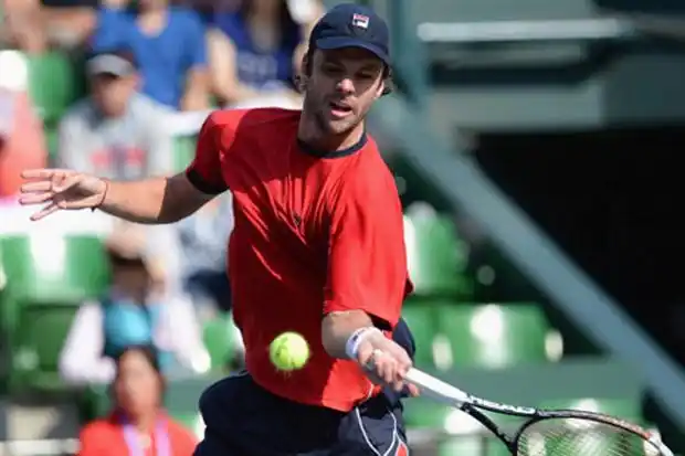 Horacio se metió en cuartos de final