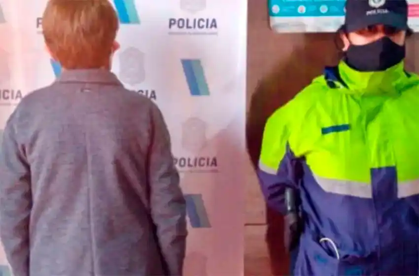 Una mujer de 71 años mató a su “amiga” de 81 con un palo de amasar para robarle 100 mil pesos