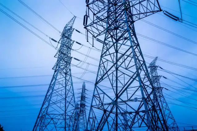 Volvieron a congelar en Entre Ríos la tarifa eléctrica y extendieron la tarifa social