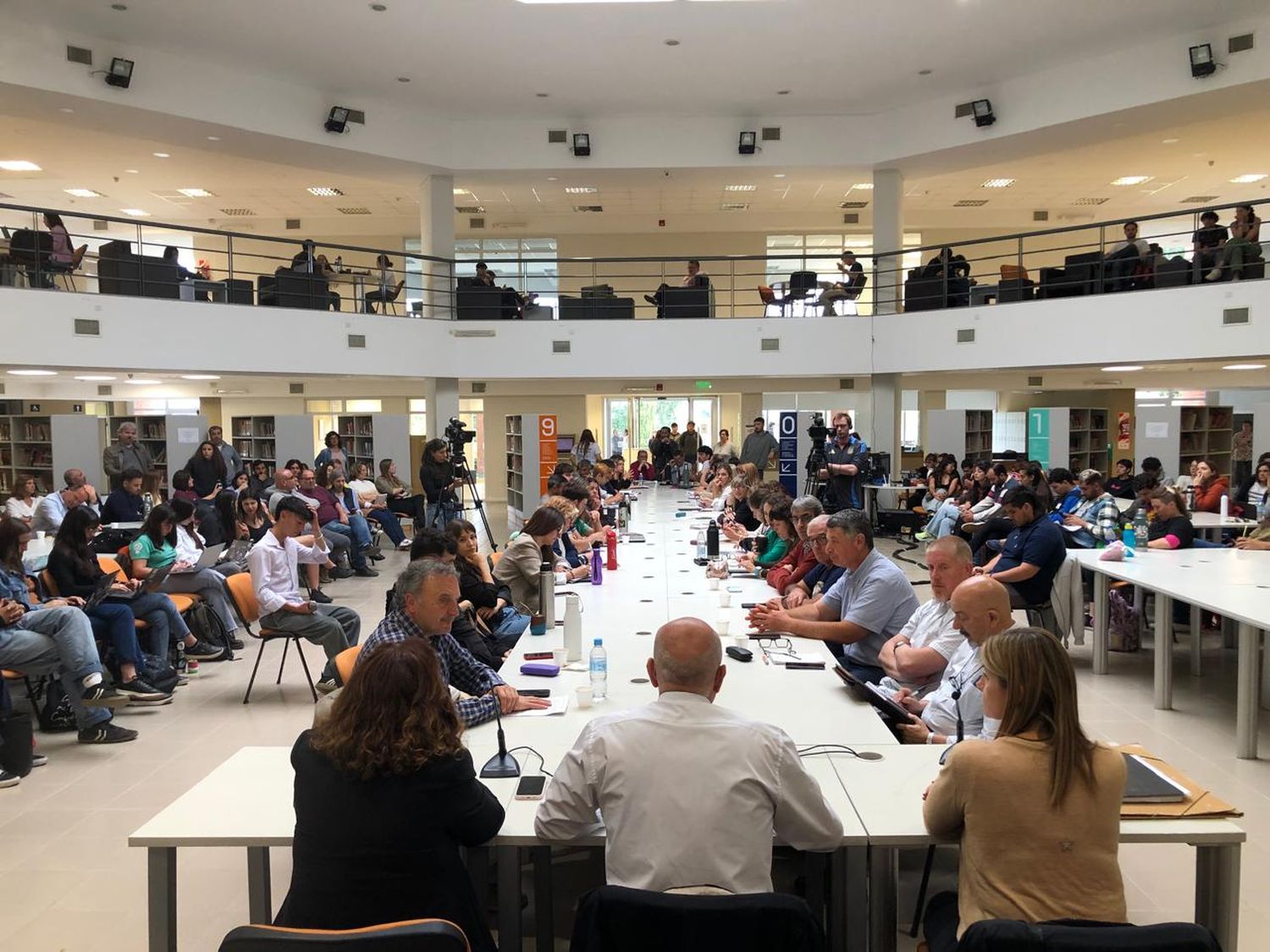 Sesión extraordinaria en la Unicen: el informe completo del rector sobre las auditorías